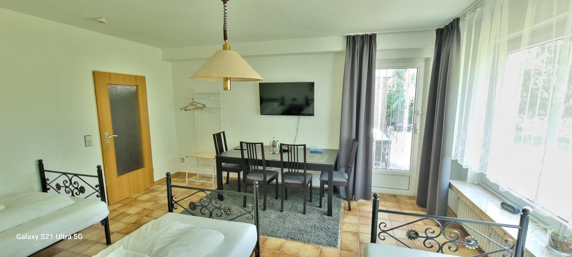 Bookiing Bungalow Kassel Lohfelden Екстериор снимка